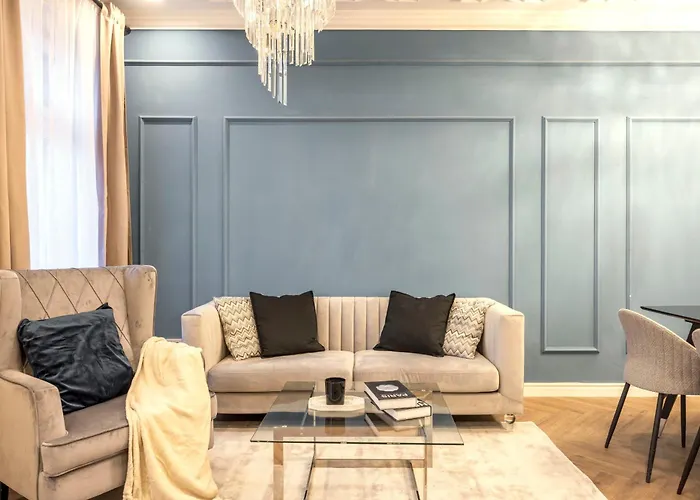 Deluxe City Center T6 Residence With Balcony